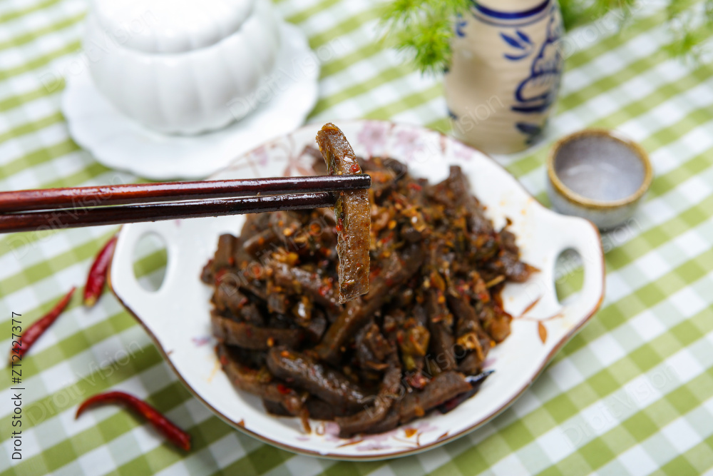 酸菜炒魔芋豆腐图片