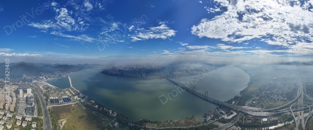 航拍杭州之江大桥 钱江新城图片