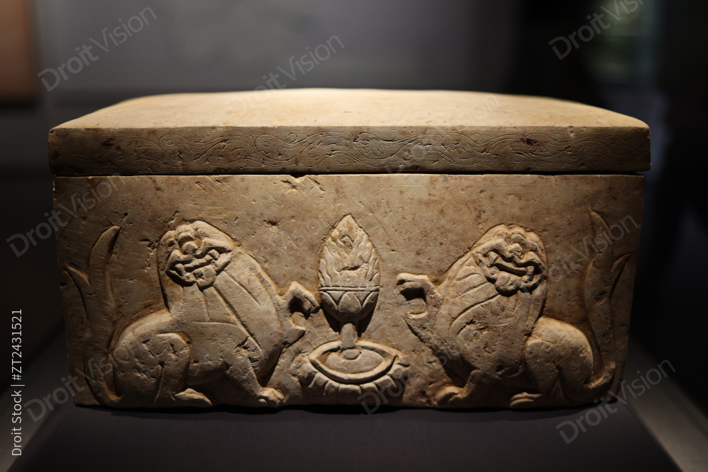 浙江省博物馆舍利石函图片