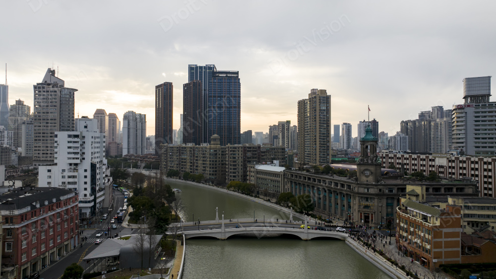 上海外滩陆家嘴东方明珠航拍图片