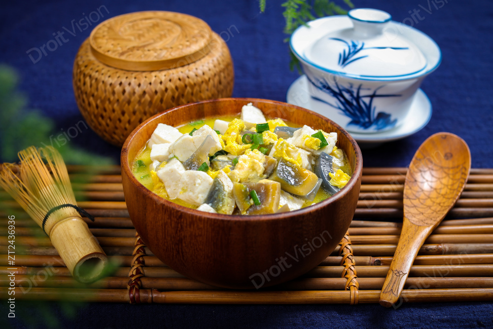 皮蛋豆腐汤图片