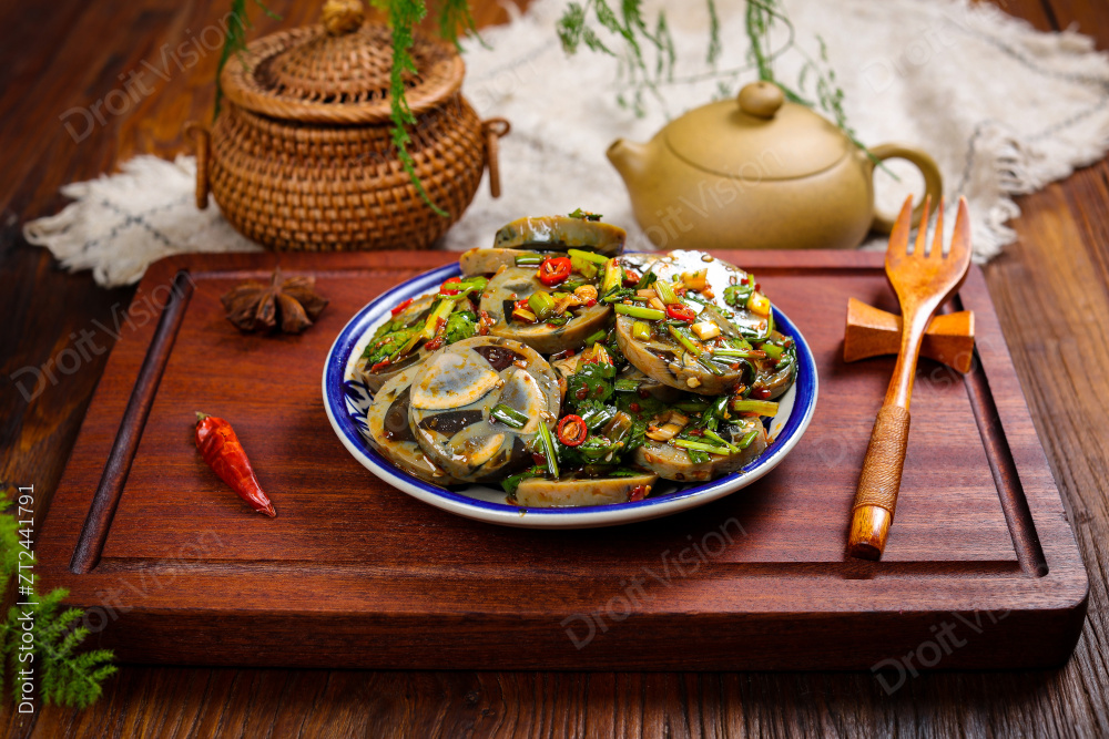 凉拌松花蛋肠图片