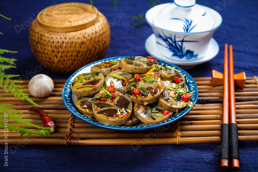 凉拌松花蛋肠图片