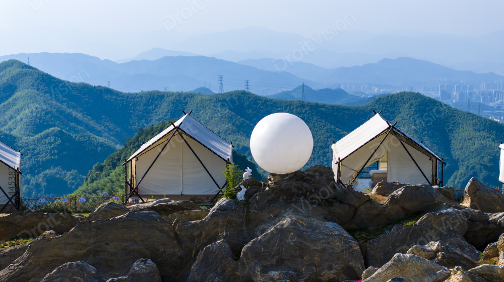 浙江竹山山顶露营基地高端品质度假胜地图片