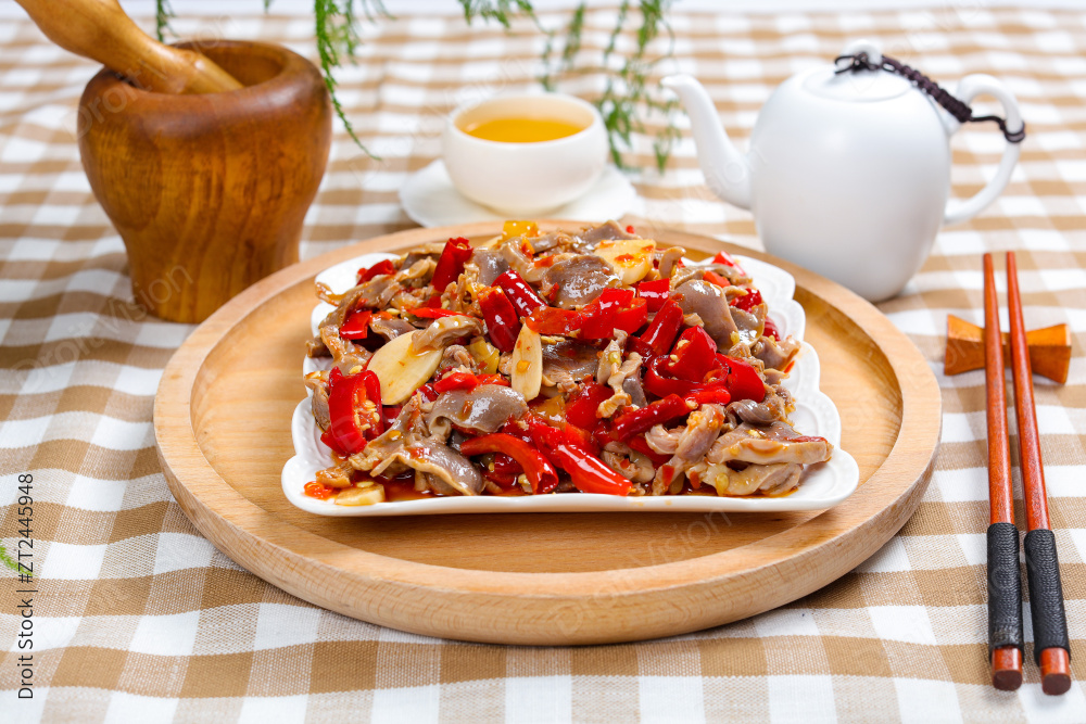 泡椒炒鸡胗图片