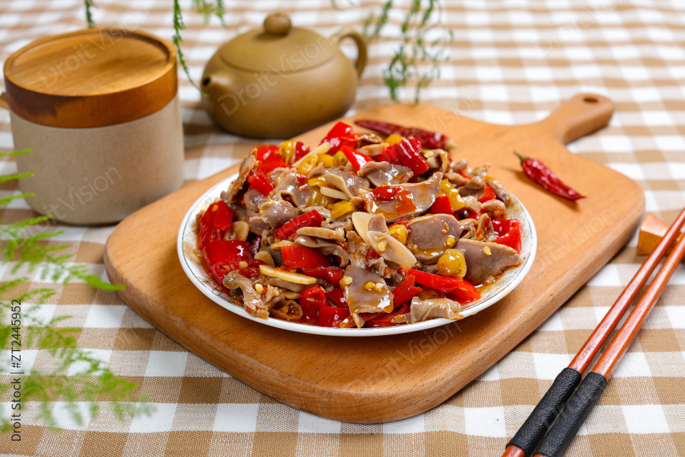 泡椒炒鸡胗图片