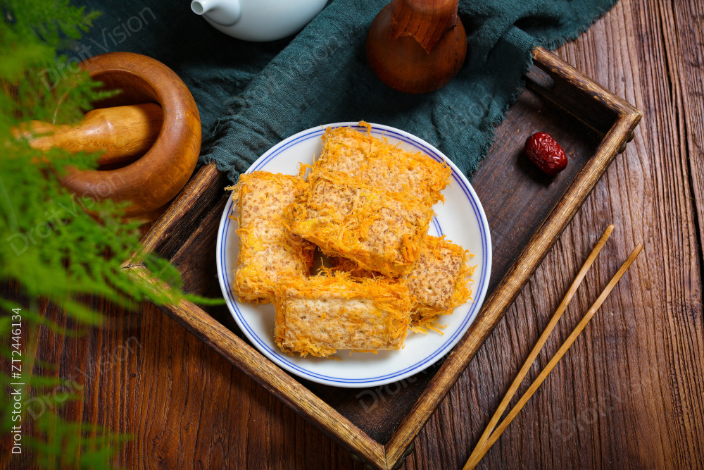 肉松方块酥饼图片