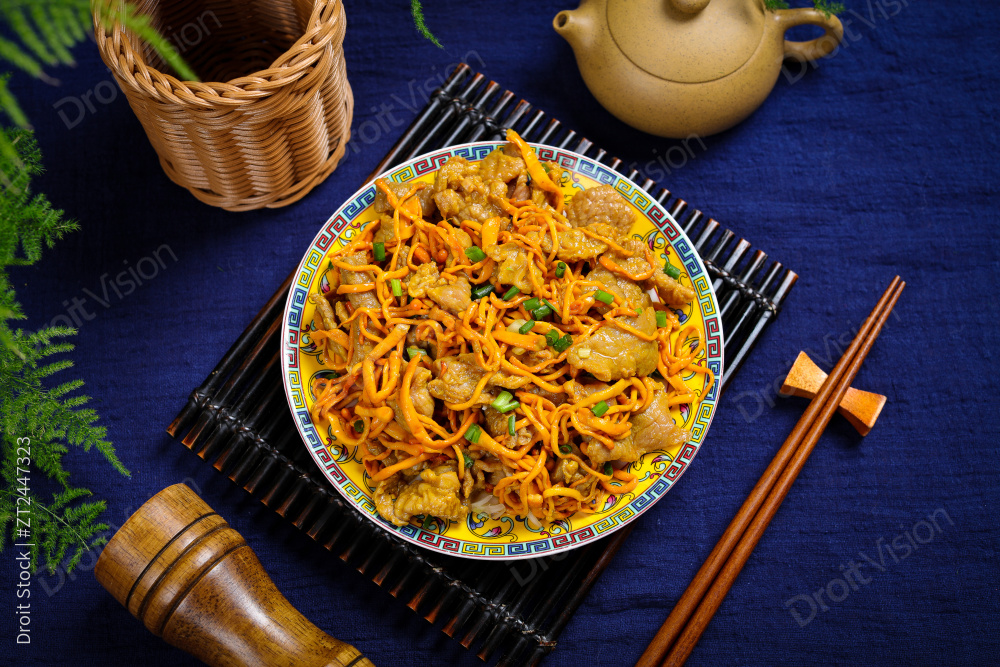 虫草花蒸牛肉图片