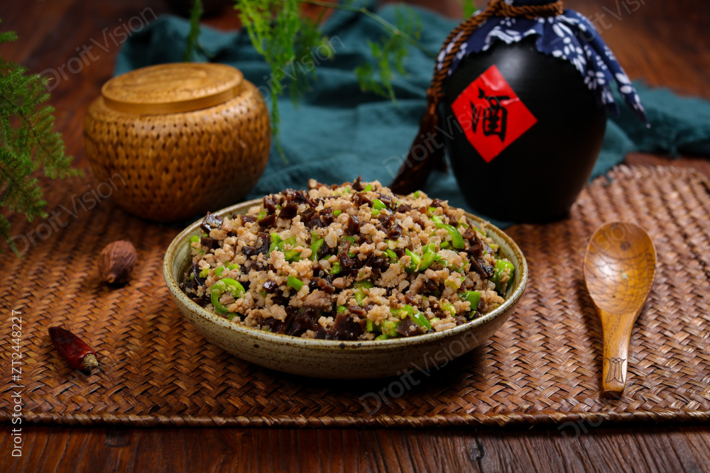 黑三剁大头菜炒肉沫2图片