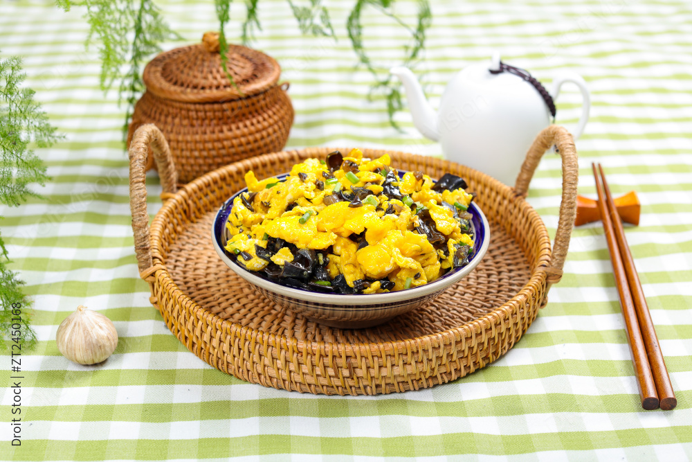 黑木耳炒鸡蛋图片