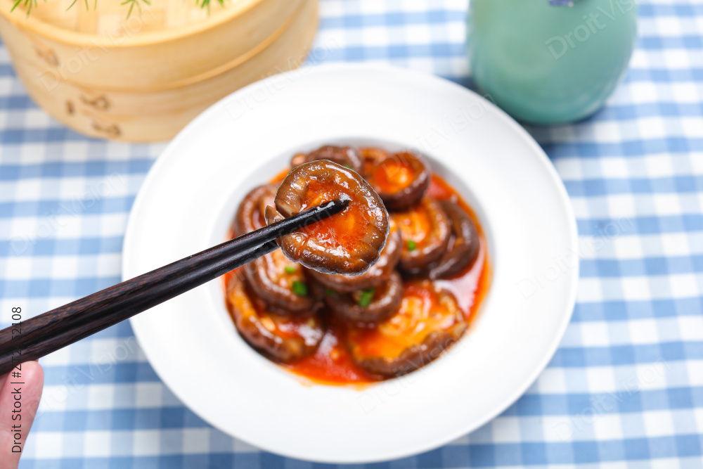 茄汁烧香菇图片