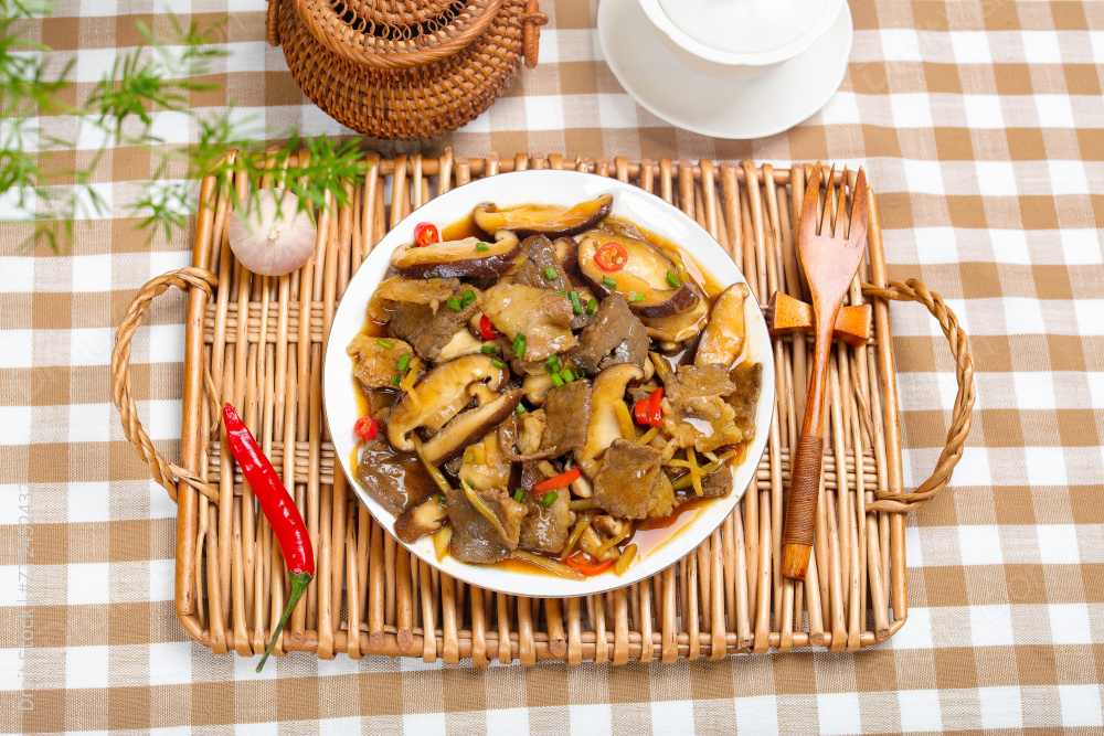 香菇炒牛肉图片