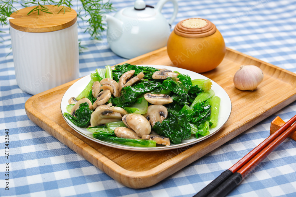 小白菜炒口蘑图片