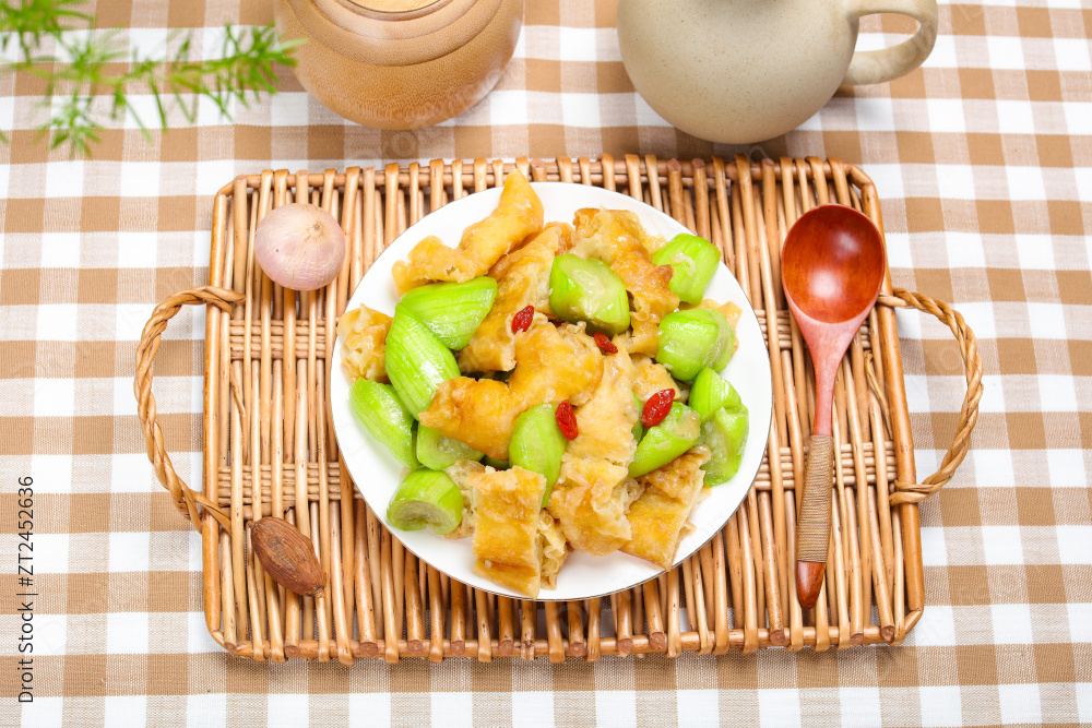 油条炒丝瓜图片