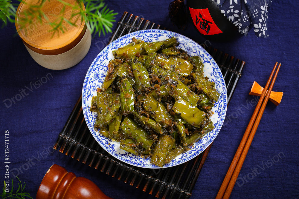 咸菜炒青椒图片