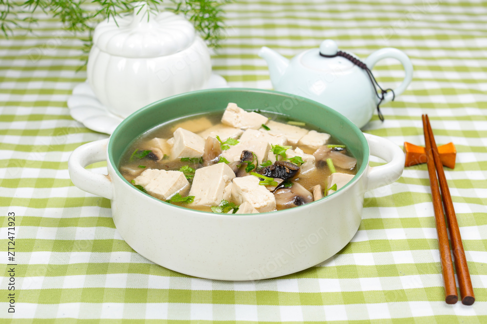 豆腐口蘑汤图片