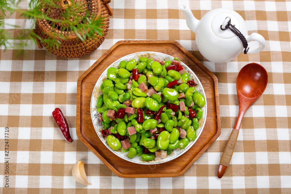 蚕豆仁炒火腿丁图片