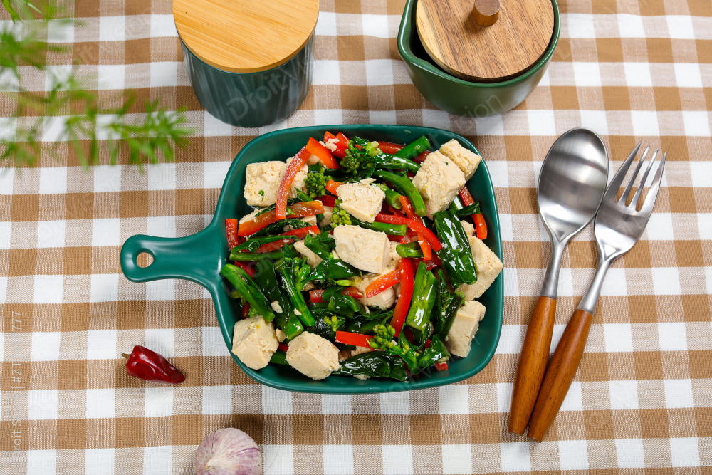 菜心炒冻豆腐图片