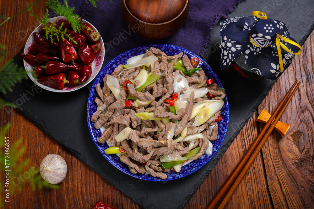 大葱炒牛肉丝图片