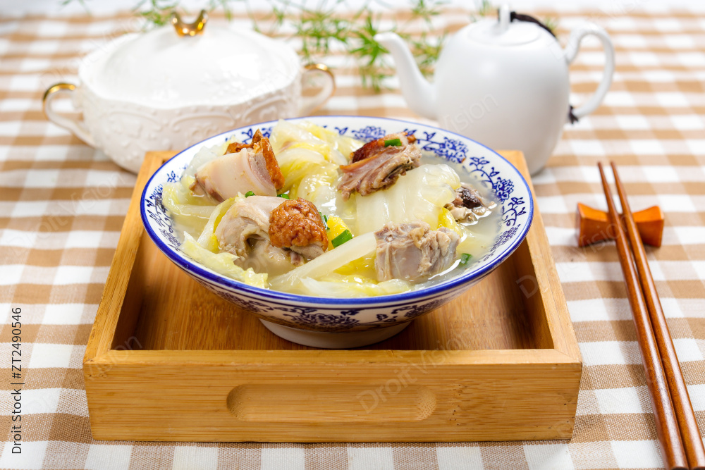 烤鸭白菜汤图片