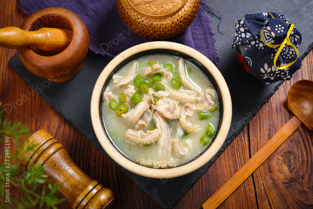 青椒牛肚汤图片