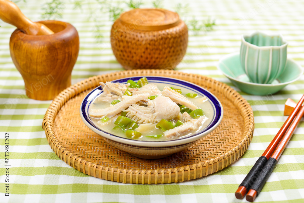 青椒牛肚汤图片