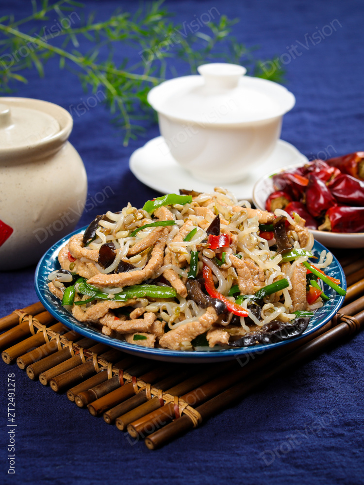 肉丝炒豆芽图片