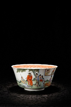 粉彩人物碗