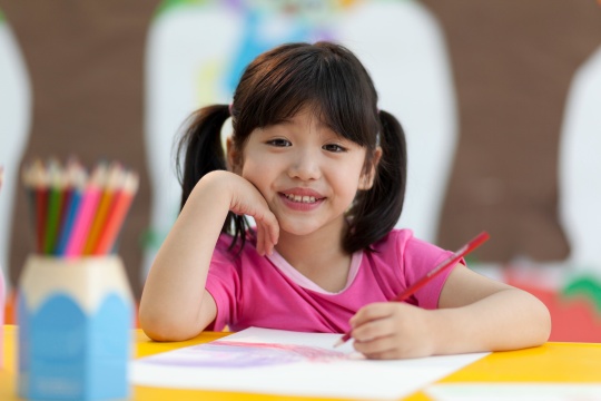 幼儿园儿童画画