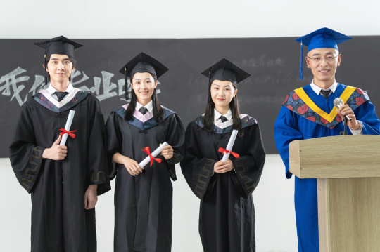 大学生毕业学位授予仪式