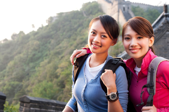 活力青年登长城