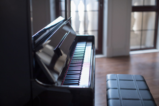 钢琴房