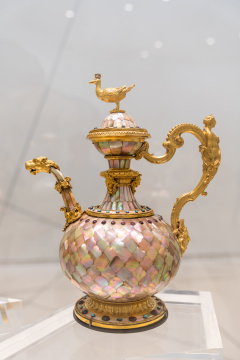 阿布扎比卢浮宫展品