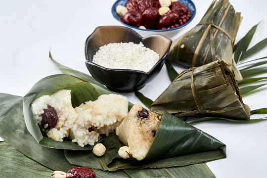 端午节的粽子和原材料