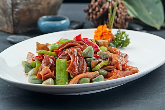 腊八蒜彩椒猪肚条