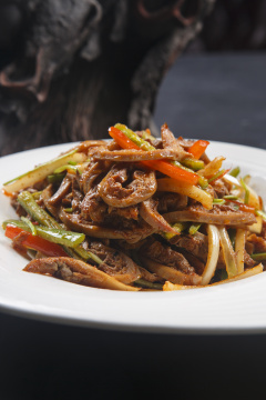 杭椒彩椒爆肚条