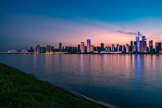 湘江湖南金融中心长沙渔人码头沿岸夕阳夜景