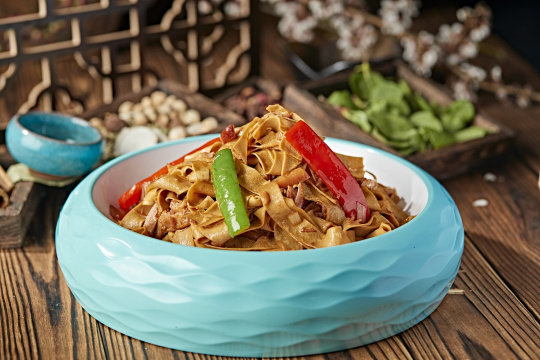 青红椒肉炒干豆腐皮