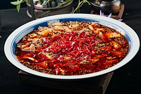 藤椒香辣水煮草鱼片