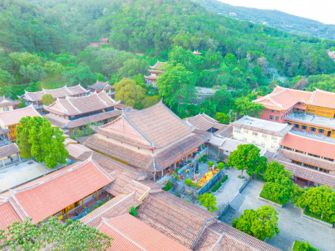 福建莆田广化寺释迦文佛塔