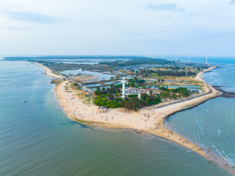 广东湛江徐闻南极村灯塔