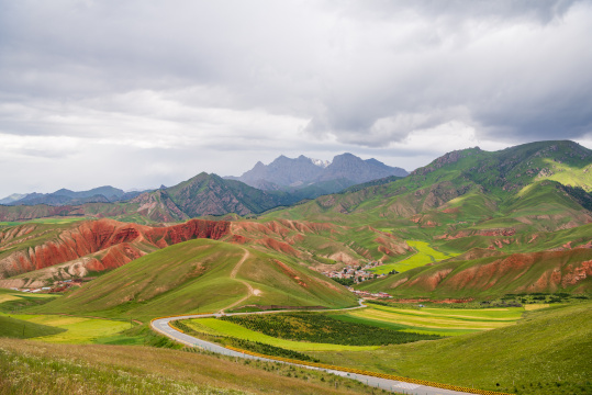青海祁连县卓尔山风景区