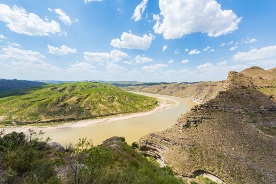 山西吕梁石楼县天下黄河第一湾