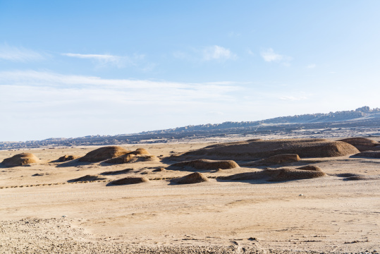 青海海西原始风蚀地貌
