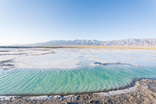 青海海西冷湖镇翡翠湖