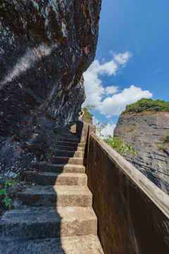 广西桂林资江县天门山里的上山阶梯