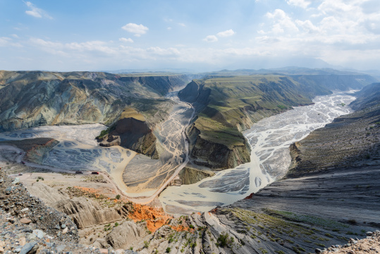 中国新疆塔城安集海大峡谷壮阔景观