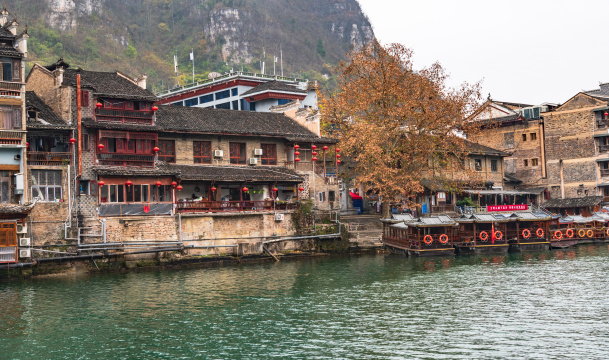 中国贵州黔东南镇远古镇冬季的早上