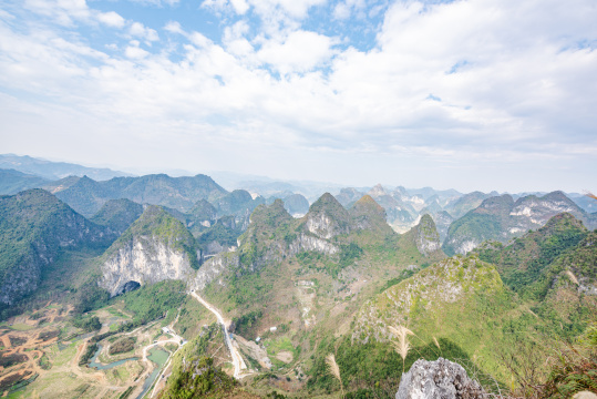 中国广西河池凤山文笔峰