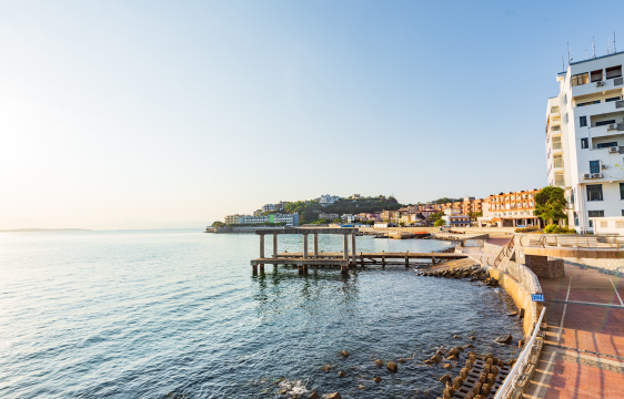 深圳大鹏南澳月亮湾广场